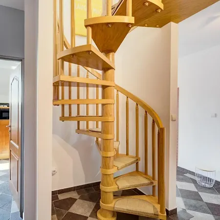 APARTAMENT KWIATOWY Krynica Zdrój Exterior foto